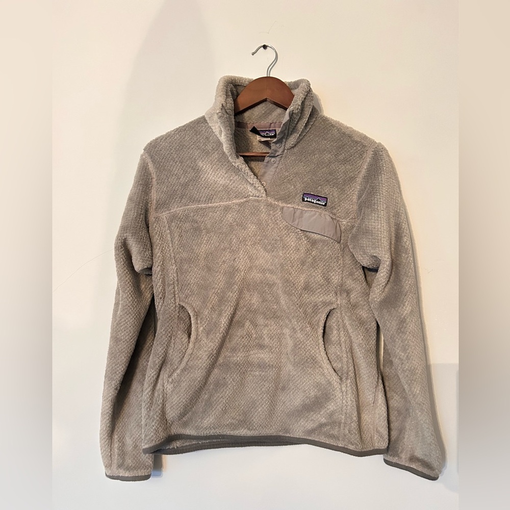 Patagonia Women's‎ Re-Tool Snap-T Pullover Gray Size Med